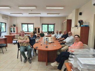 ΣΕΙΡΑ ΕΠΙΣΚΕΨΕΩΝ ΣΕ ΓΕΩΤΕΧΝΙΚΕΣ ΥΠΗΡΕΣΙΕΣ ΤΟΥ ΥΠ.Α.Α.Τ. ΚΑΙ ΤΗΣ ΠΕΡΙΦΕΡΕΙΑΣ ΔΥΤΙΚΗΣ ΕΛΛΑΔΑΣ ΠΡΑΓΜΑΤΟΠΟΙΗΣΕ ΤΟ ΠΑΡΑΡΤΗΜΑ ΠΕΛΟΠΟΝΝΗΣΟΥ ΤΟΥ ΓΕΩΤ.Ε.Ε., ΠΑΡΟΥΣΙΑ ΚΑΙ ΤΟΥ ΠΡΟΕΔΡΟΥ ΤΟΥ Δ.Σ. ΤΟΥ ΓΕΩΤ.Ε.Ε. Κ. Μ. ΓΑΡΔΙΚΙΩΤΗ